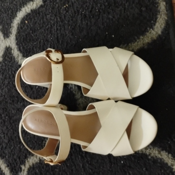 Aersoles platform new shoes size 6 medium - Picture 1 of 3